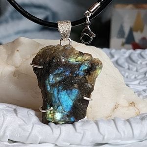 Natural Labradorite Stone Necklace Rhodium/925 Silver Pendant Boho Jewelry